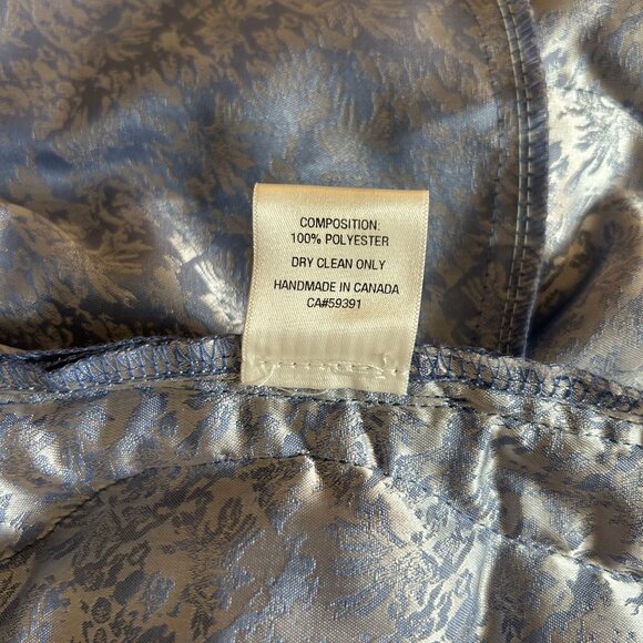 Priory Baby Blue Floral Quilted Jacket Size S/M - Picture 10 of 11